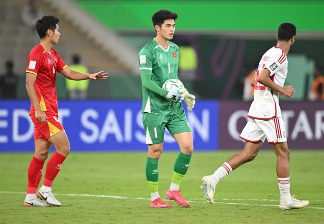 Hình ảnh minh họa chính sách bảo vệ trẻ vị thành niên của ga65 bet, với biểu tượng gia đình và an toàn